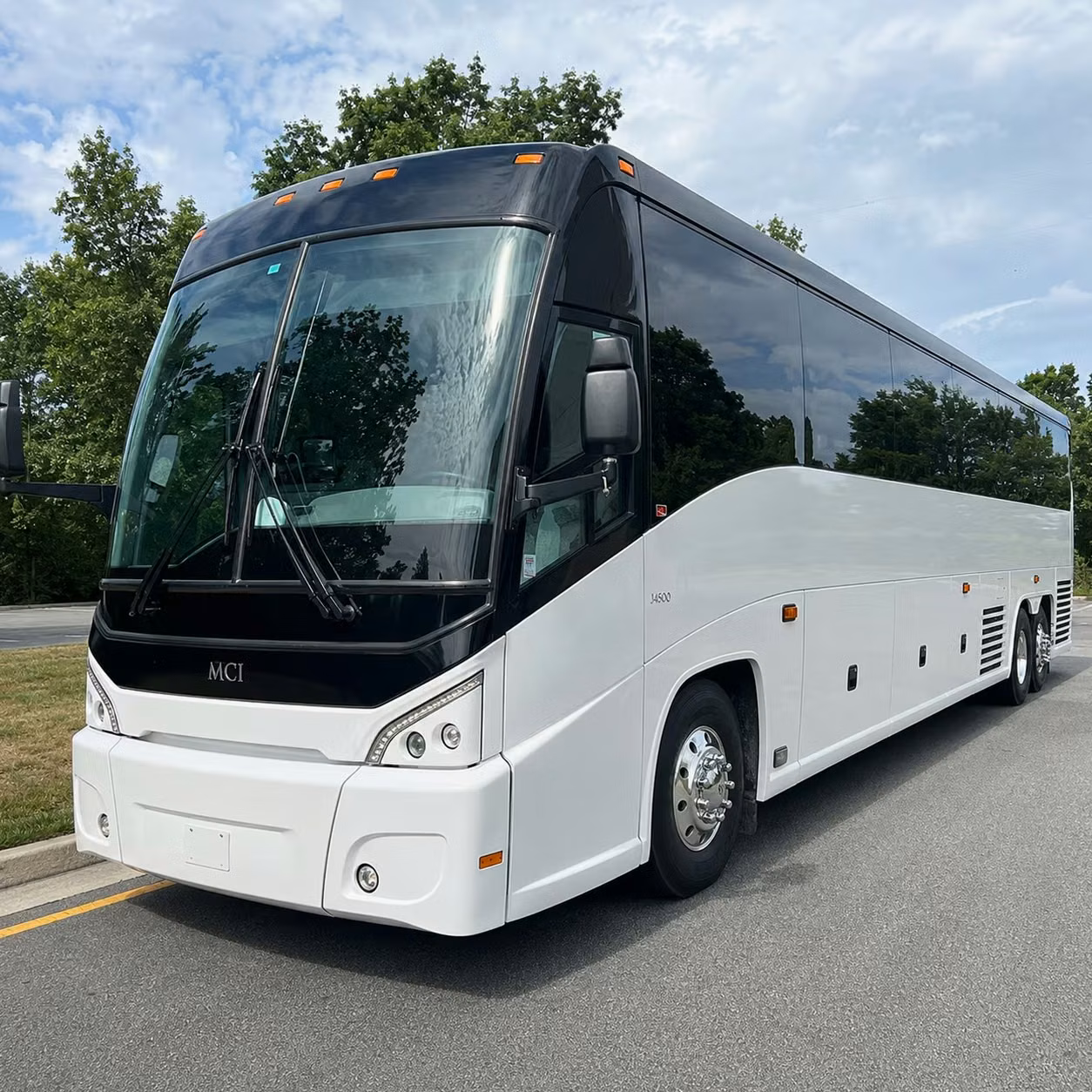 long distance bus travel from concord to los angeles and southern california